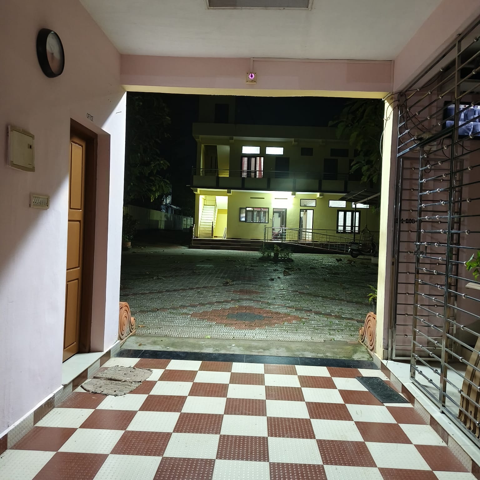 Sithara Homestay And Ladies Hostel , Vellimon , Kollam.